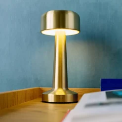 LED Tischlampe für drinnen goldfarbenes Metall Ø9cm
