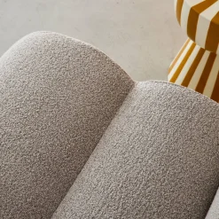 Modularer Lounge-Sessel mit strukturiertem Bouclé-Bezug