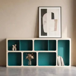 Organisches Bücherregal mit zweifarbigem Holzdekor, 8 Fächer
