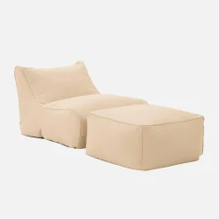 Outdoor Sessel und Fußhocker mit Olefin-Bezug in beige