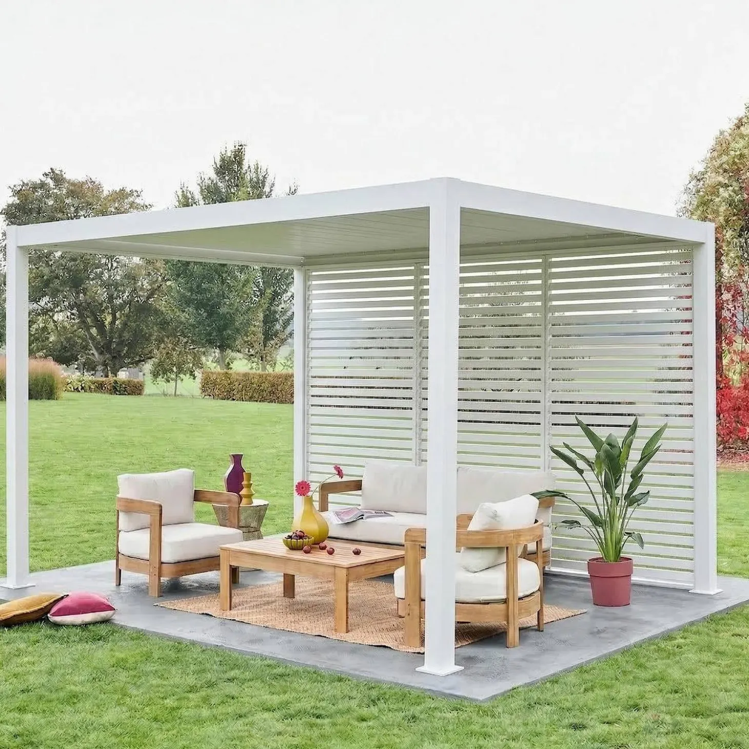 Pergola mit Lamellendach Triomphe 3x4m mit 3 Lamellenwänden 130cm