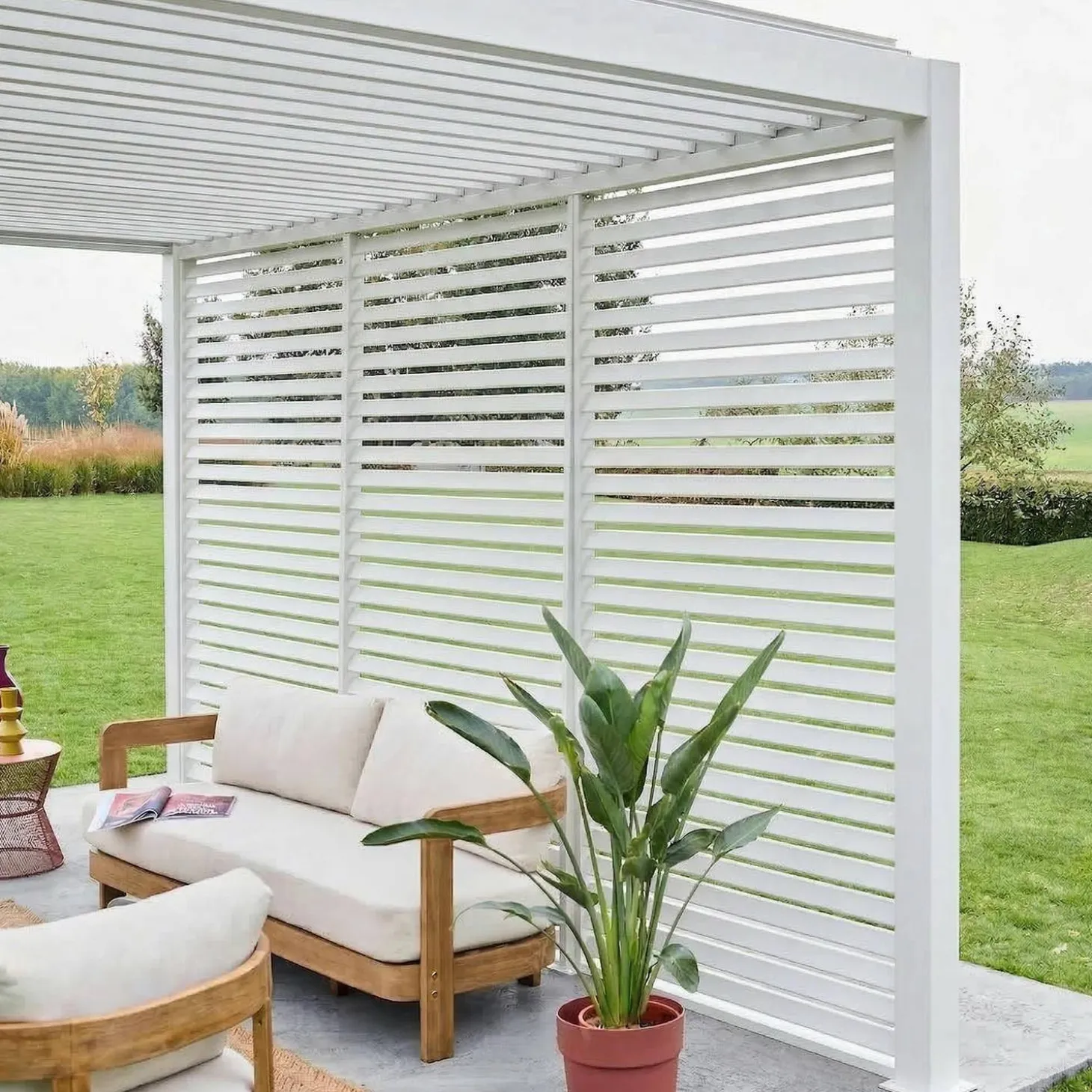 Pergola mit Lamellendach Triomphe 3x4m mit 3 Lamellenwänden 130cm