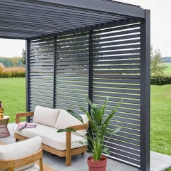 Pergola mit Lamellendach Triomphe 3x4m mit 3 Lamellenwänden 130cm