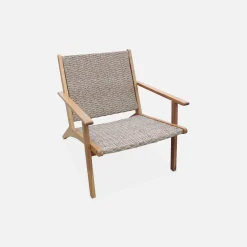 Relaxsessel aus Akazienholz und Kunststoffgeflecht
