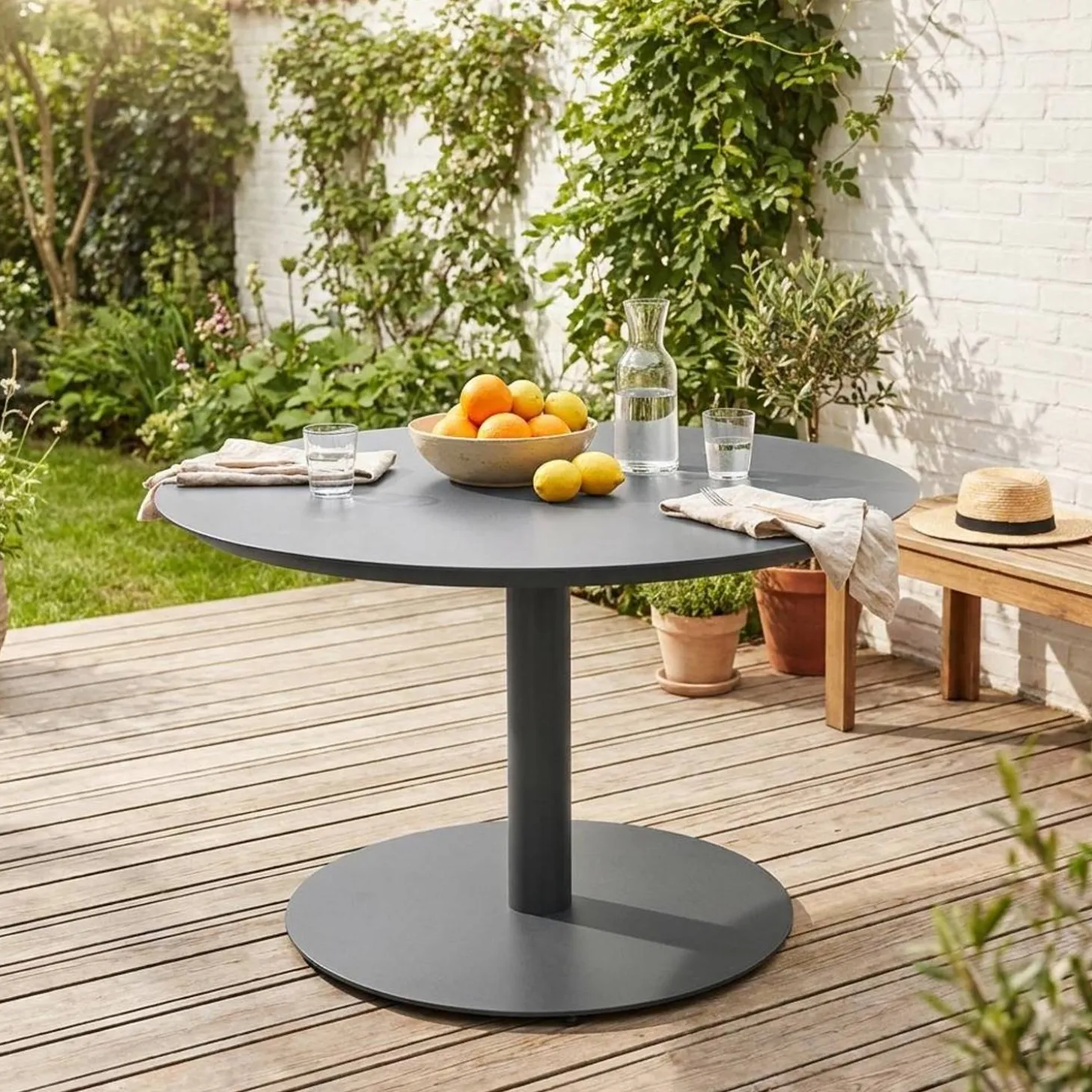 Runder Aluminium-Gartentisch Ø140cm für 6 Personen