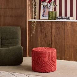Runder Hocker aus getuftetem Bouclé