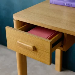 Schreibtisch aus Heveaholz Platte mit Eichenfurnier 1 Schublade