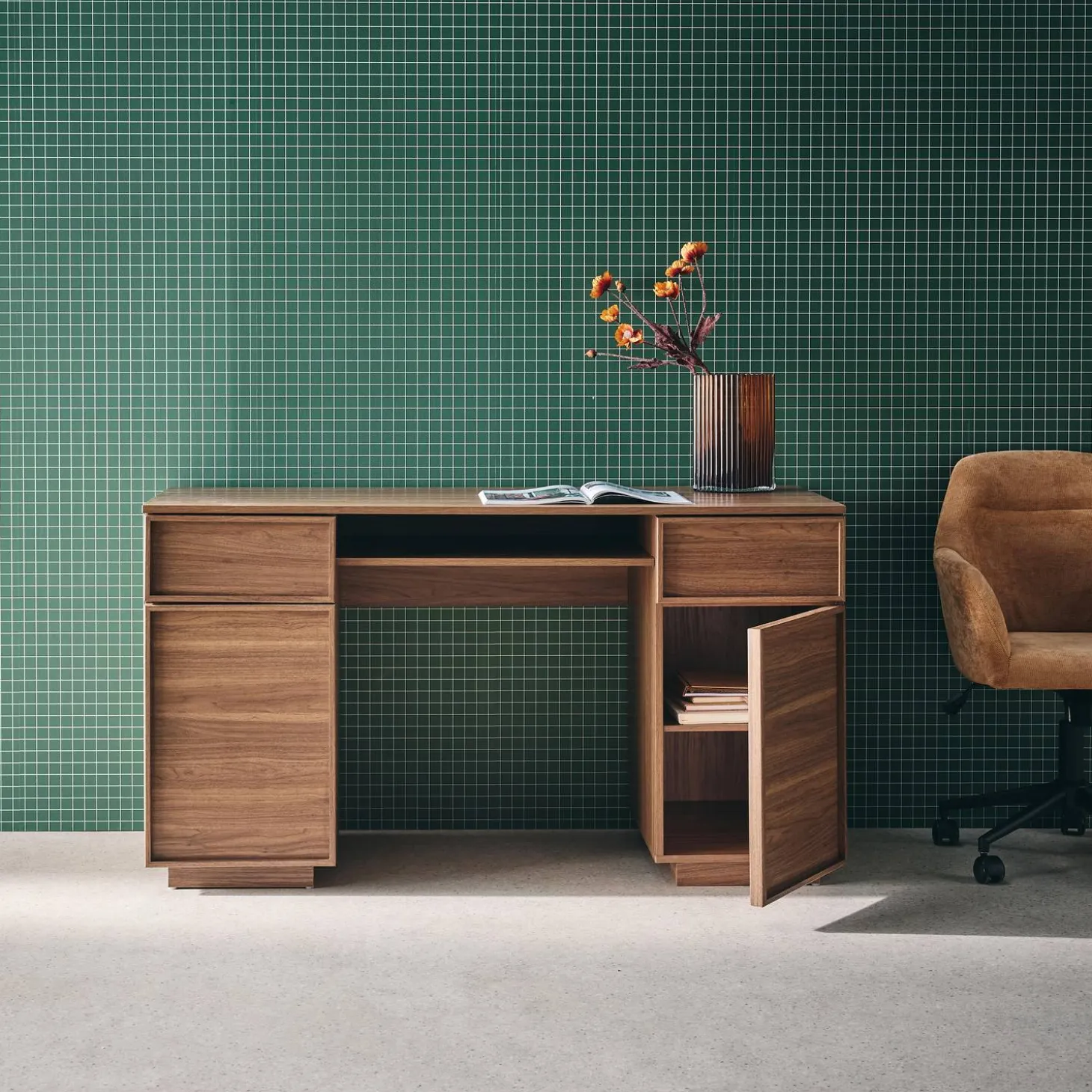Schreibtisch Holzlook 2 Türen 2 Schubladen 1 Ablage 140 cm