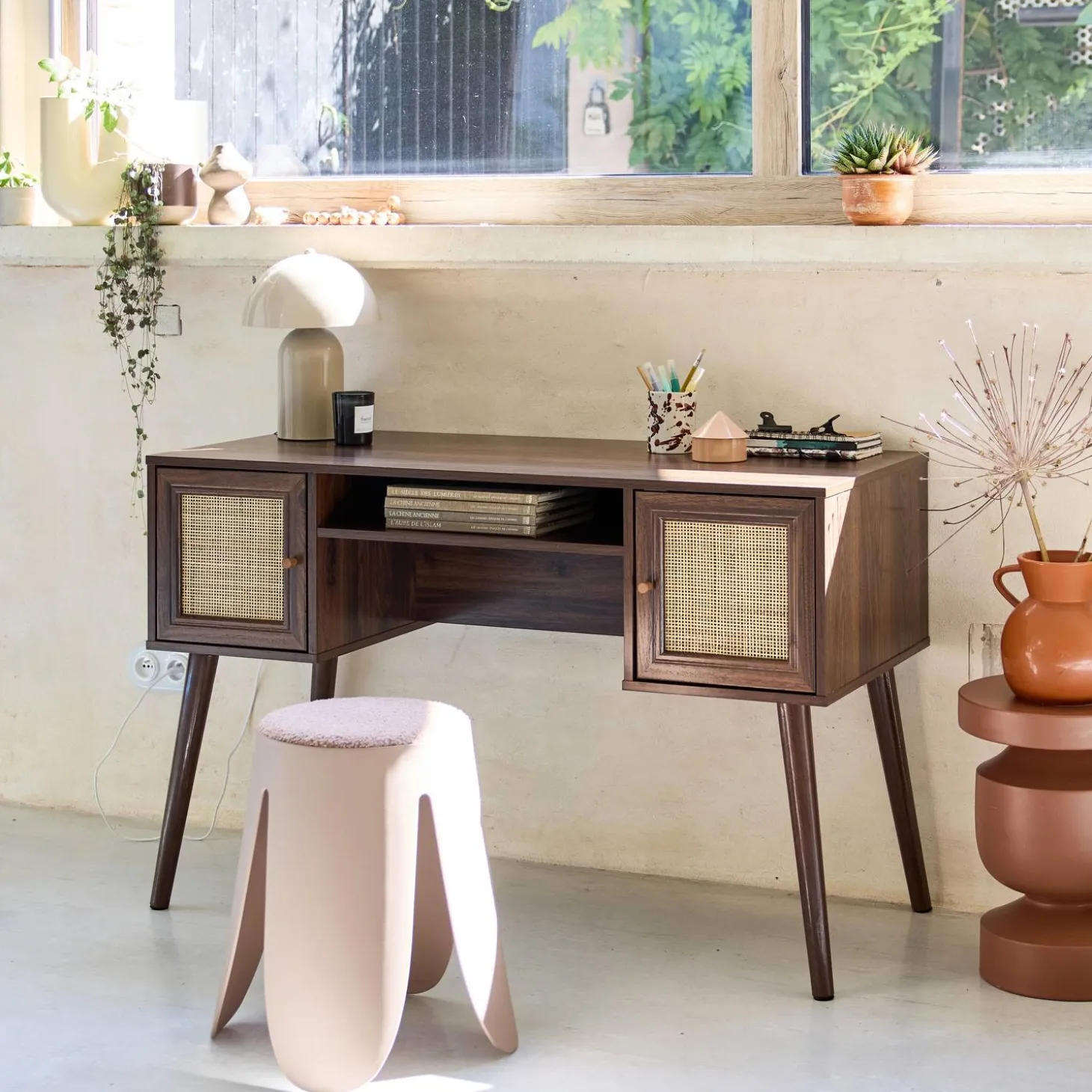 Schreibtisch mit Holzdekor und Rattan-Geflecht 2 Türen