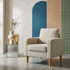 Sessel mit Heveaholz und Chenille-Bezug