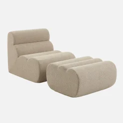 Sessel mit strukturiertem Bouclé-Bezug und Hocker