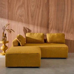 Sessel und 2-Sitzer Sofa mit Bouclé-Bezug für ein modulares Sofa