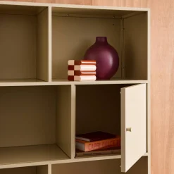 Sideboard, industrielles Aufbewahrungsmöbel aus Stahl mit 8 Stauräumen