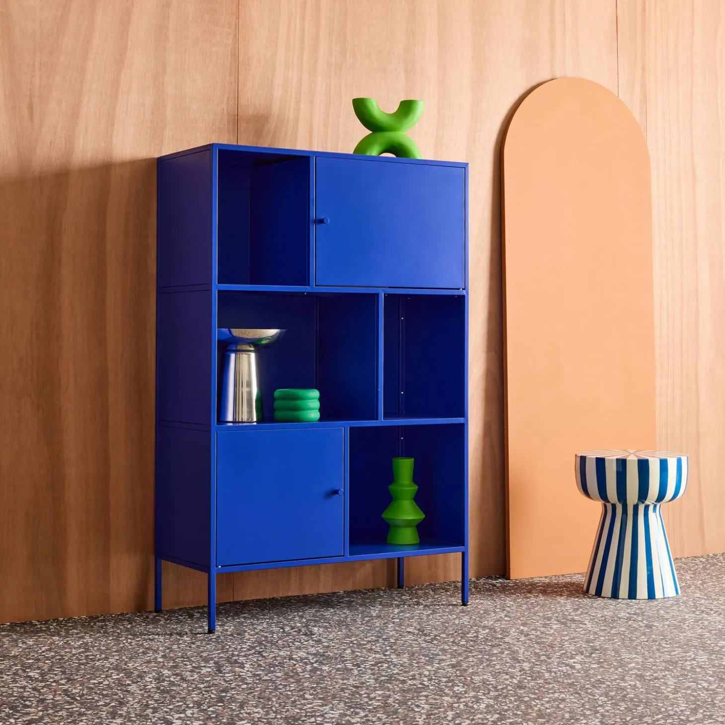 Sideboard, industrielles Aufbewahrungsmöbel aus Stahl mit 6 Stauräumen