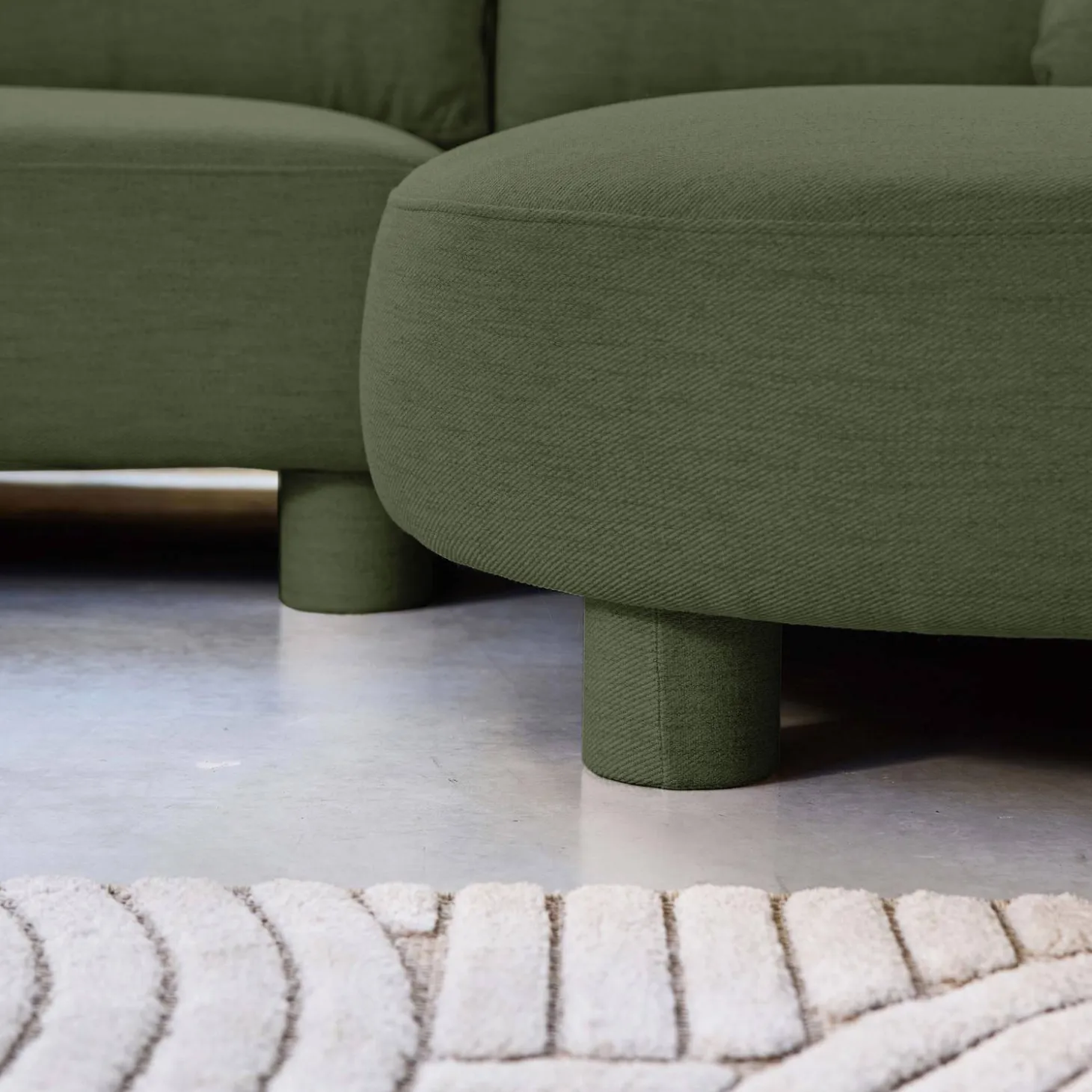 3-Sitzer Ecksofa Recamiere rechts mit Stoffbezug, runde Füße