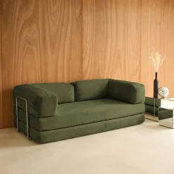 3-Sitzer-Schlafsofa im Vintage-Stil mit Cordbezug und verchromtem Außengestell