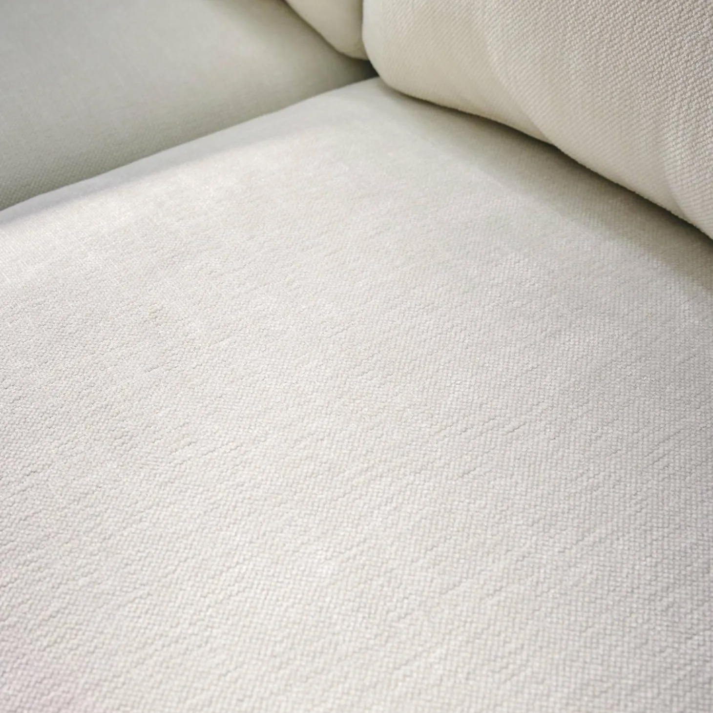 2-Sitzer-Sofa mit abnehmbaren Stoffbezügen