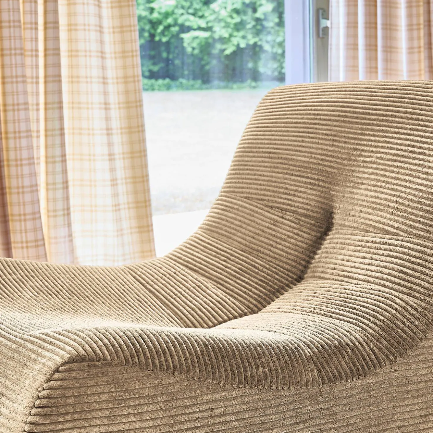 3-Sitzer Sofa mit Cordbezug