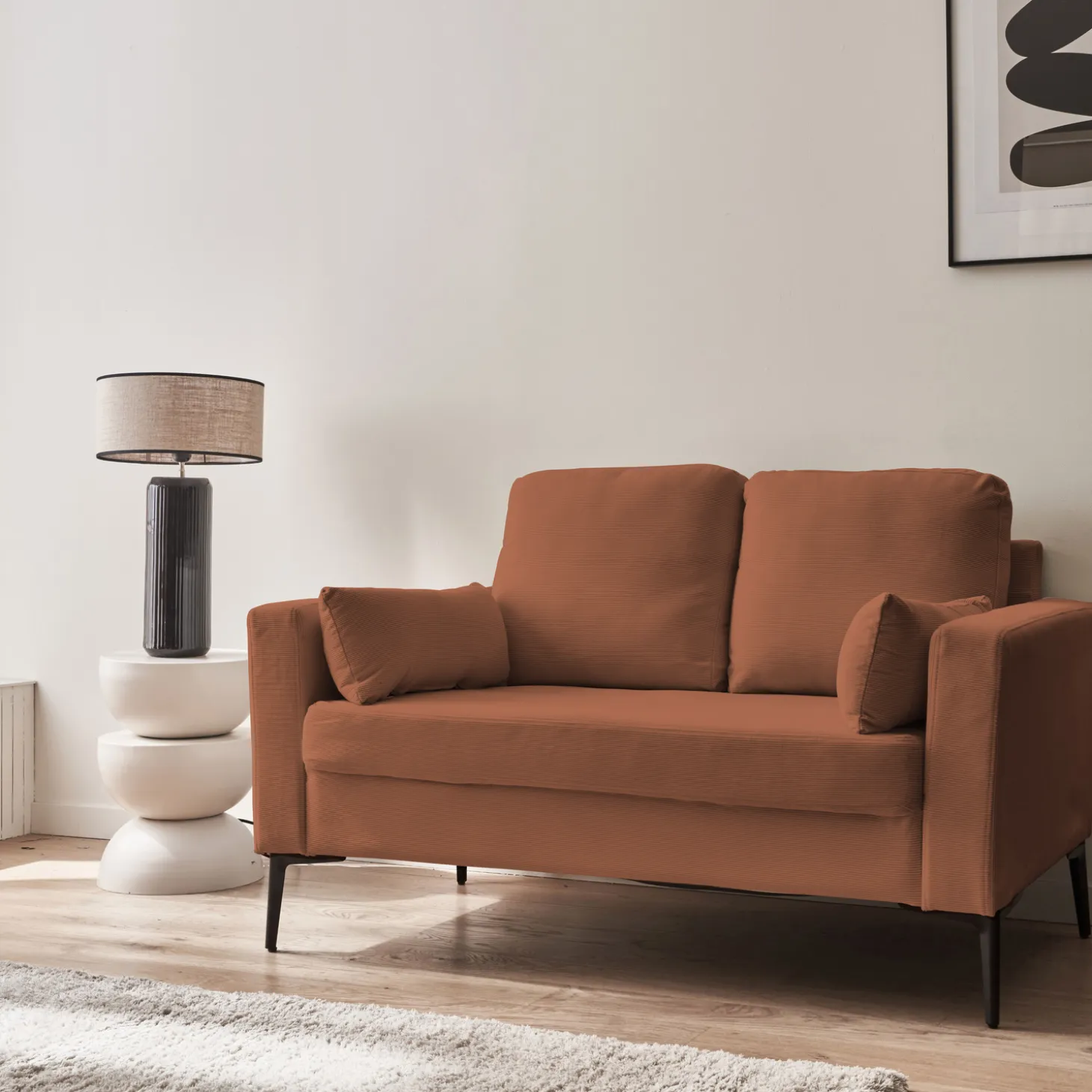 2-Sitzer-Sofa, mit Cordbezug und Metallfüßen