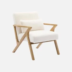 Skandinavischer Sessel aus Hevea-Holz und Bezug mit Kunstpelz-Look