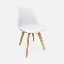 6 skandinavische Stühle mit Holzbeinen